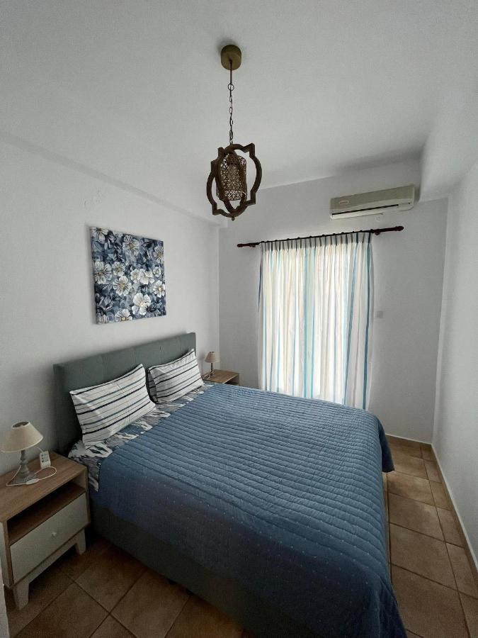Notos Sea Front Apartment Глосса Екстер'єр фото